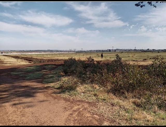 LAND FOR SALE IN PALM RIDGE